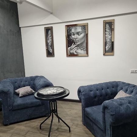 Day Inn Hotel 예레반 외부 사진