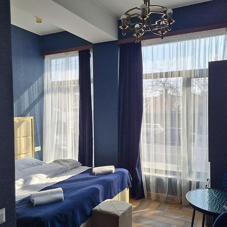 Day Inn Hotel 예레반 외부 사진