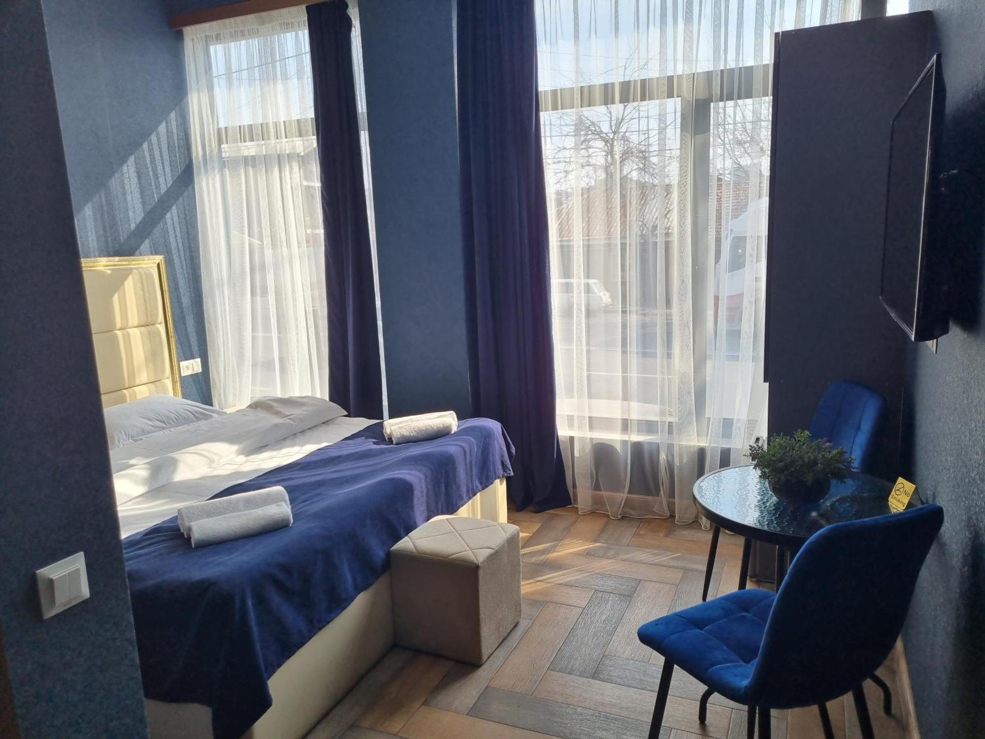 Day Inn Hotel 예레반 외부 사진