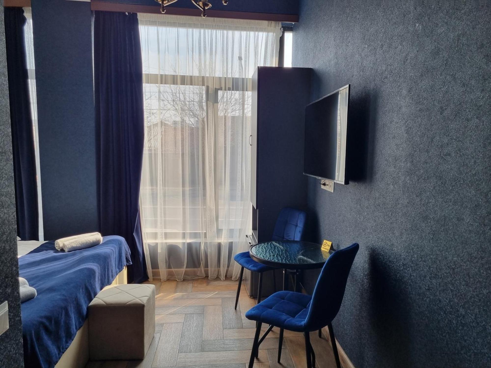 Day Inn Hotel 예레반 외부 사진