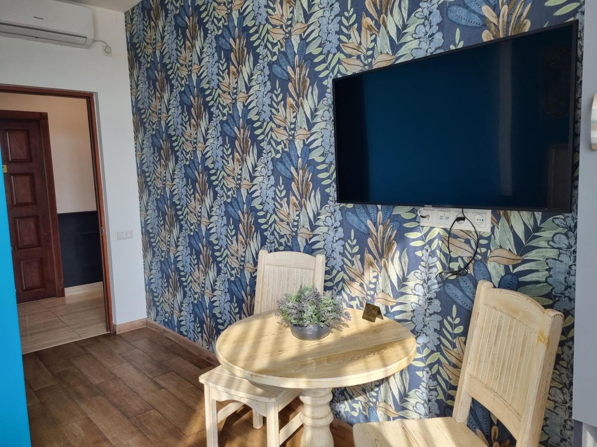 Day Inn Hotel 예레반 외부 사진